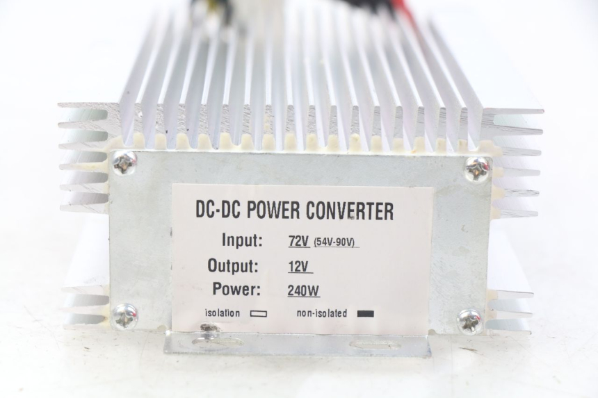 photo de Regolatore di carica EFUN E2GO 1 (2017 - 2021) - Altra angolazione