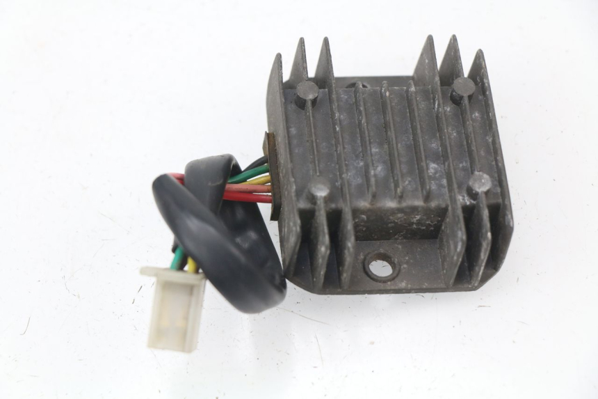 photo de REGOLATORE DI CARICA BAOTIAN EAGLE 50 (2009 - 2011) - Zoom sullo stato d'uso