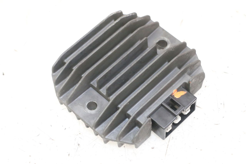 photo de REGOLATORE PEUGEOT ELYSTAR 125 (2002 - 2007) - Vista principale