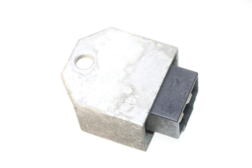 photo de REGOLATORE DI CARICA PEUGEOT ELYSTAR 50 (2002 - 2014) - Zoom sullo stato d'uso