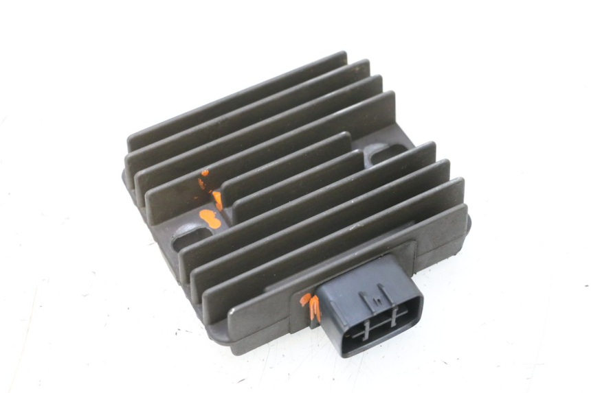 photo de REGOLATORE DI CARICA KAWASAKI ER-6 ER6 F ABS 650 (2012 - 2016) - Vista principale