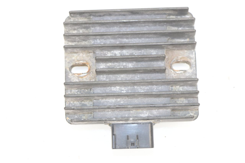 photo de REGOLATORE DI CARICA KAWASAKI ER-6 ER6 F 650 (2006 - 2009) - Vista principale