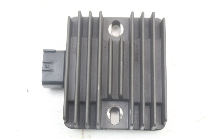 photo de REGOLATORE KAWASAKI ER-6 ER6 N 650 (2012 - 2016) - Zoom sullo stato d'uso