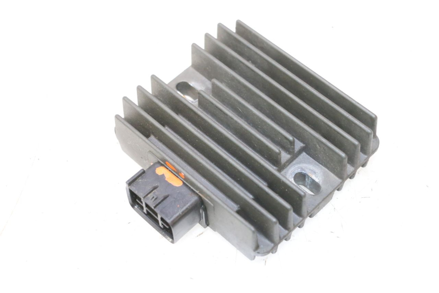 photo de REGOLATORE KAWASAKI ER-6 ER6 N 650 (2005 - 2009) - Vista principale
