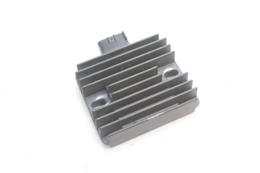 photo de REGOLATORE KAWASAKI ER-6 ER6 N 650 (2005 - 2009) - Dettaglio del componente
