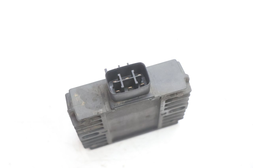 photo de REGOLATORE KAWASAKI ER-6 ER6 N 650 (2005 - 2009) - Altra angolazione