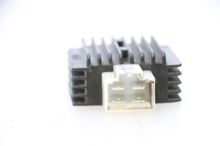 photo de REGOLATORE DI CARICA JM MOTORS EVOLIS 4T 50 (2018 - 2022) - Altra angolazione