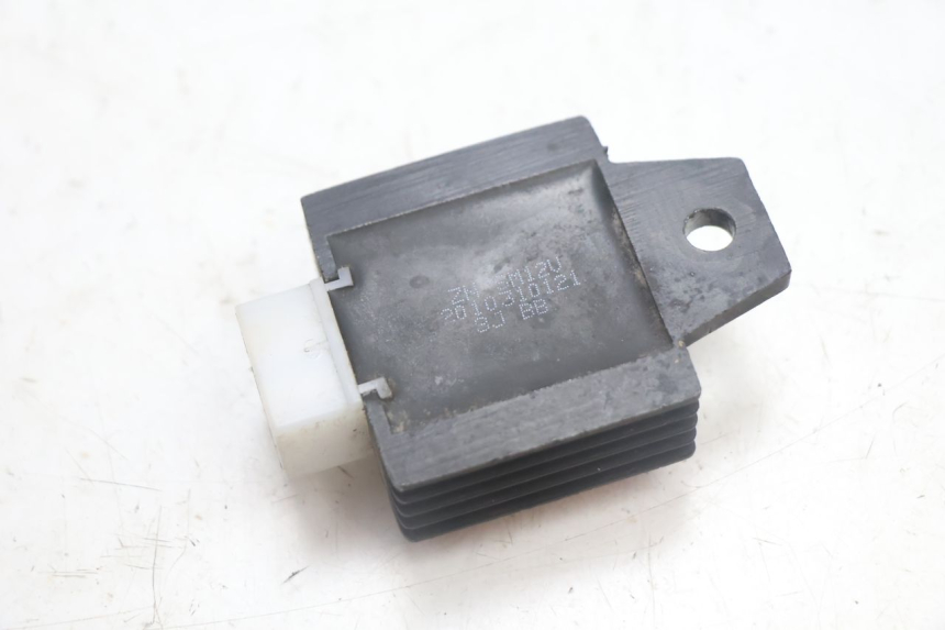 photo de REGOLATORE DI CARICA JM MOTORS EVOLIS 4T 50 (2018 - 2022) - Altra angolazione
