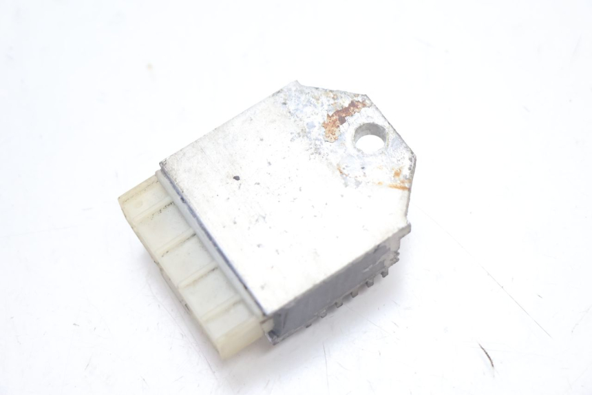 photo de REGOLATORE MBK EVOLIS 80 (1993 - 1999) - Altra angolazione