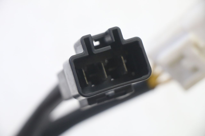 photo de REGOLATORE DI CARICA HONDA FES S-WING SWING ABS 125 (2007 - 2015) - Vista d'insieme del prodotto