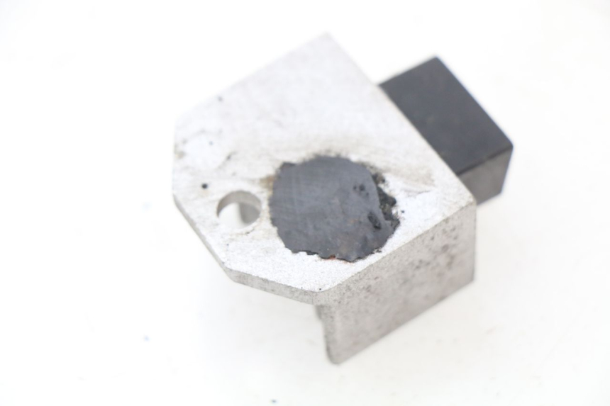 photo de REGOLATORE DI CARICA SYM FIDDLE 2 50 (2008 - 2013) - Dettaglio del componente