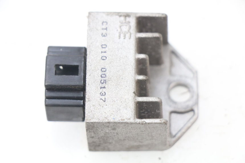 photo de REGOLATORE DI CARICA SYM FIDDLE 2 50 (2008 - 2013) - Vista principale