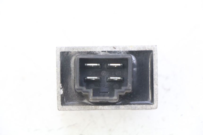 photo de REGOLATORE DI CARICA SYM FIDDLE 2 50 (2008 - 2013) - Zoom sullo stato d'uso