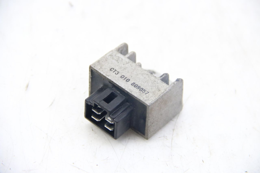 photo de REGOLATORE DI CARICA SYM FIDDLE 2 50 (2008 - 2013) - Vista principale