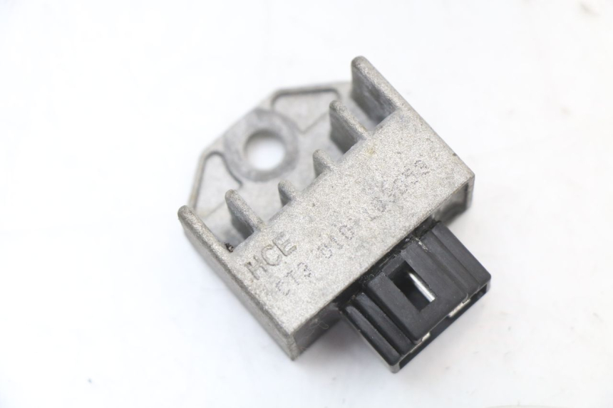 photo de REGOLATORE DI CARICA SYM FIDDLE 2 50 (2008 - 2013) - Vista principale