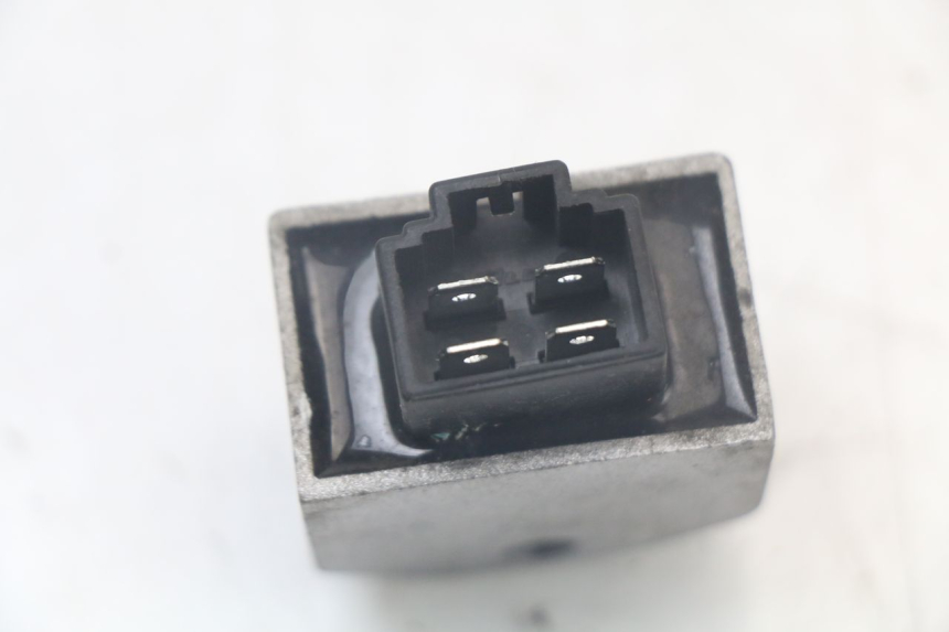 photo de REGOLATORE DI CARICA SYM FIDDLE 2 50 (2008 - 2013) - Zoom sullo stato d'uso