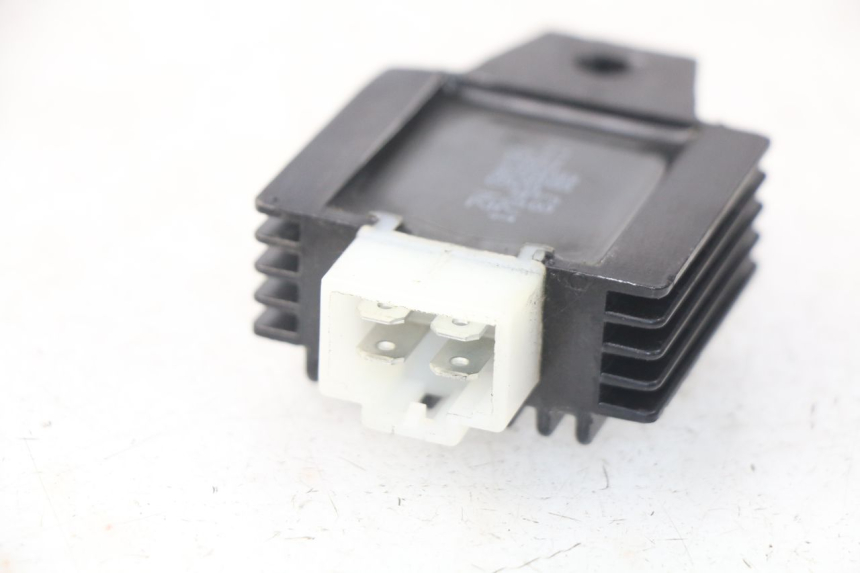 photo de Regolatore di carica EUROCKA FIFTY 50 (2013 - 2022) - Dettaglio del componente