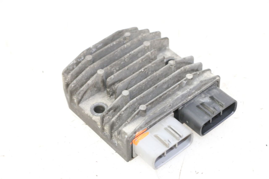 photo de REGOLATORE DI CARICA YAMAHA FJR ABS 1300 (2006 - 2012) - Vista principale