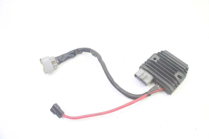 photo de REGOLATORE DI CARICA YAMAHA FJR ABS 1300 (2006 - 2012) - Zoom sullo stato d'uso
