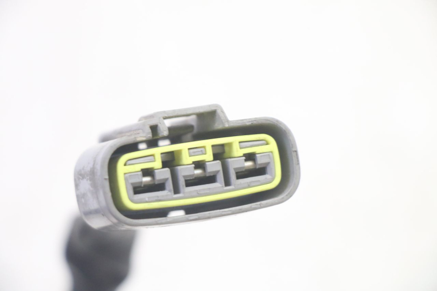 photo de REGOLATORE DI CARICA YAMAHA FJR ABS 1300 (2006 - 2012) - Vista d'insieme del prodotto