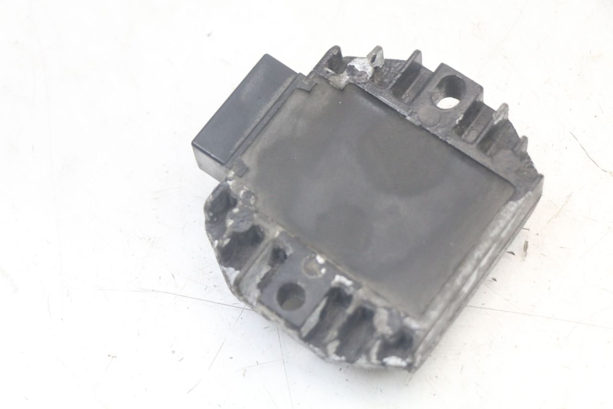 photo de REGOLATORE MBK FLAME X 125 (2007 - 2016) - Primo piano tecnico