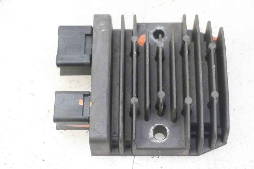 photo de REGOLATORE HONDA FORZA ABS 300 (2013 - 2017) - Vista principale