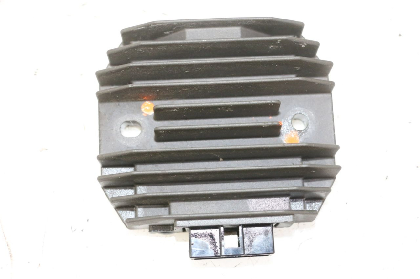 photo de REGOLATORE YAMAHA FZ6 N FAZER 600 (2004 - 2006) - Vista d'insieme del prodotto