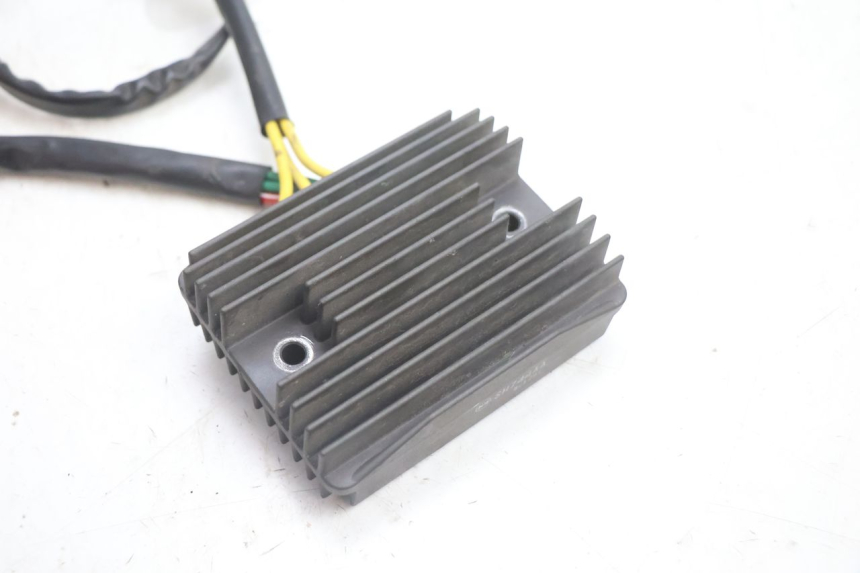photo de REGOLATORE DI CARICA GILERA GP 800 (2007 - 2013) - Dettaglio del componente