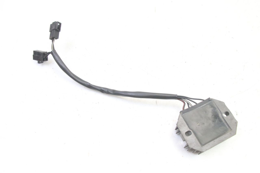 photo de REGOLATORE SUZUKI GS GSE 500 (2001 - 2003) - Altra angolazione