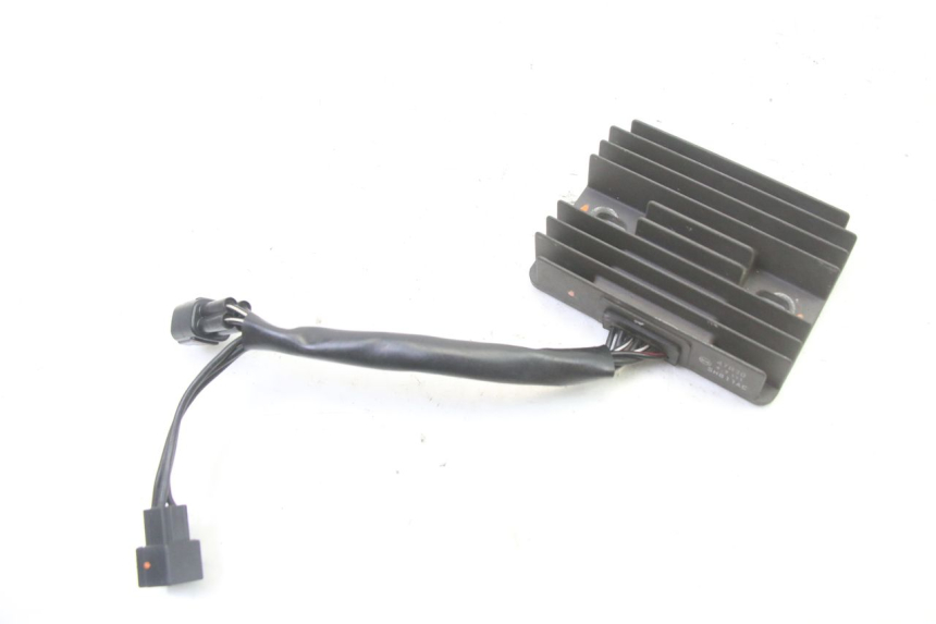 photo de REGOLATORE SUZUKI GSR 750 (2011 - 2017) - Zoom sullo stato d'uso