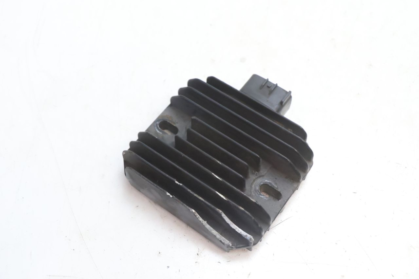 photo de REGOLATORE SUZUKI GSR 600 (2005 - 2012) - Dettaglio del componente
