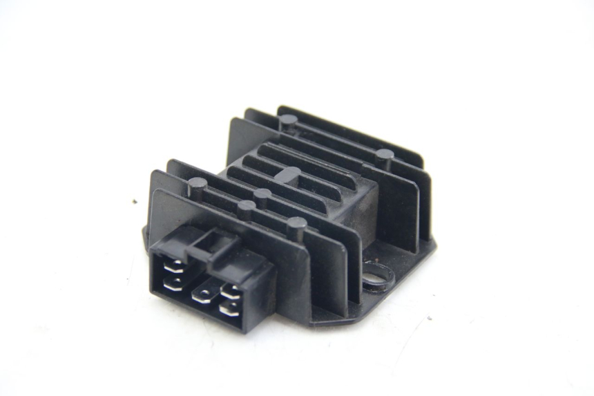 photo de REGOLATORE DI CARICA JM MOTORS GT LINE 4T 50 (2021 - 2023) - Vista principale