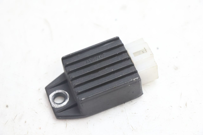 photo de REGOLATORE DI CARICA EUROCKA GTR 50 (2007 - 2017) - Dettaglio del componente