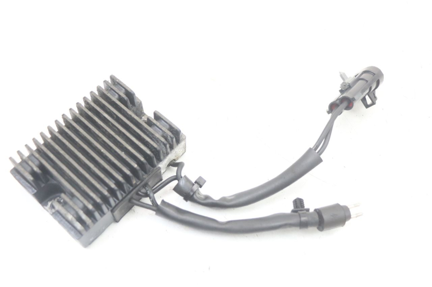 photo de REGOLATORE HARLEY DAVIDSON SPORTSTER XL CUSTOM 883 (1999 - 2006) - Vista principale