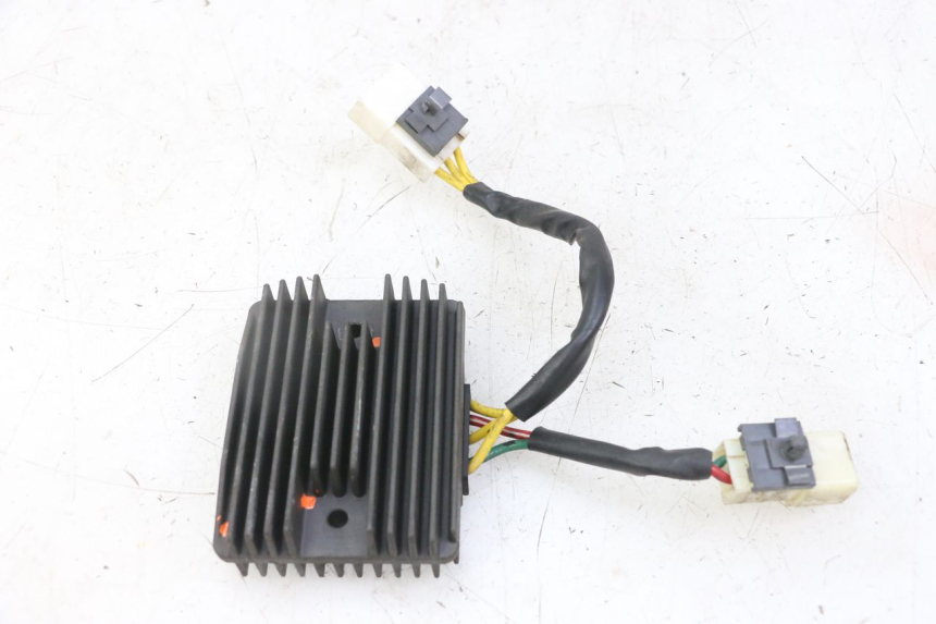 photo de REGOLATORE PIAGGIO IE MP3 YOURBAN 300 (2011 - 2016) - Zoom sullo stato d'uso