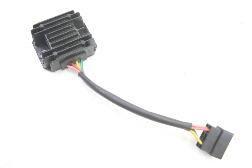 photo de REGOLATORE DI CARICA SYM JET 14 4T 50 (2018 - 2022) - Zoom sullo stato d'uso