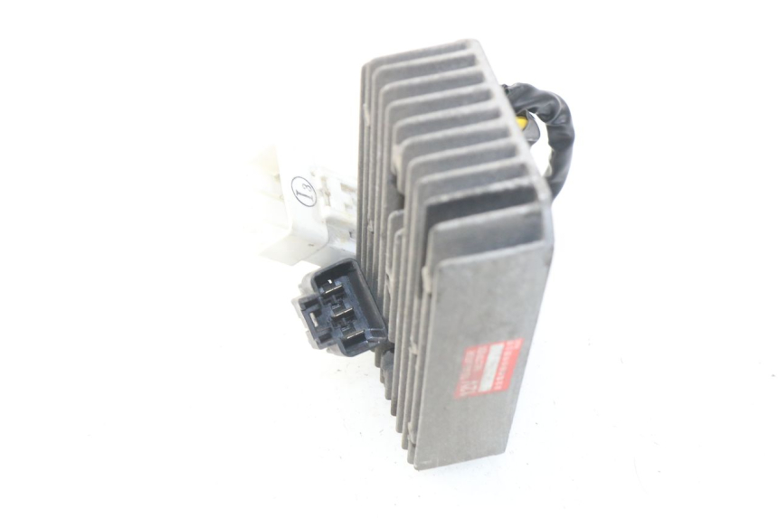 photo de Regolatore di carica SYM JOYMAX 250 (2013 - 2017) - Dettaglio del componente