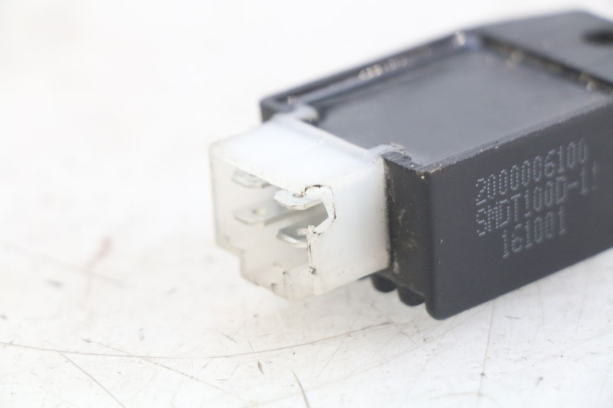 photo de REGOLATORE DI CARICA PEUGEOT KISBEE 2T 50 (2010 - 2017) - Zoom sullo stato d'uso