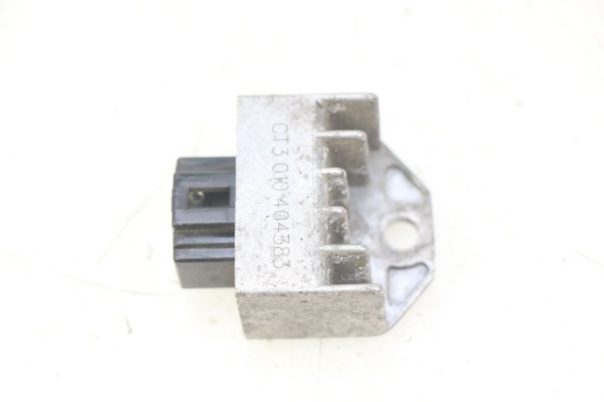 photo de REGOLATORE DI CARICA PEUGEOT KISBEE 4T 50 (2010 - 2017) - Vista principale