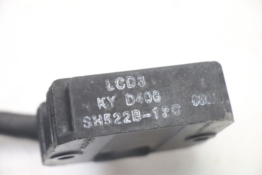 photo de REGOLATORE DI CARICA KYMCO PEOPLE S 125 (2000 - 2008) - Primo piano tecnico