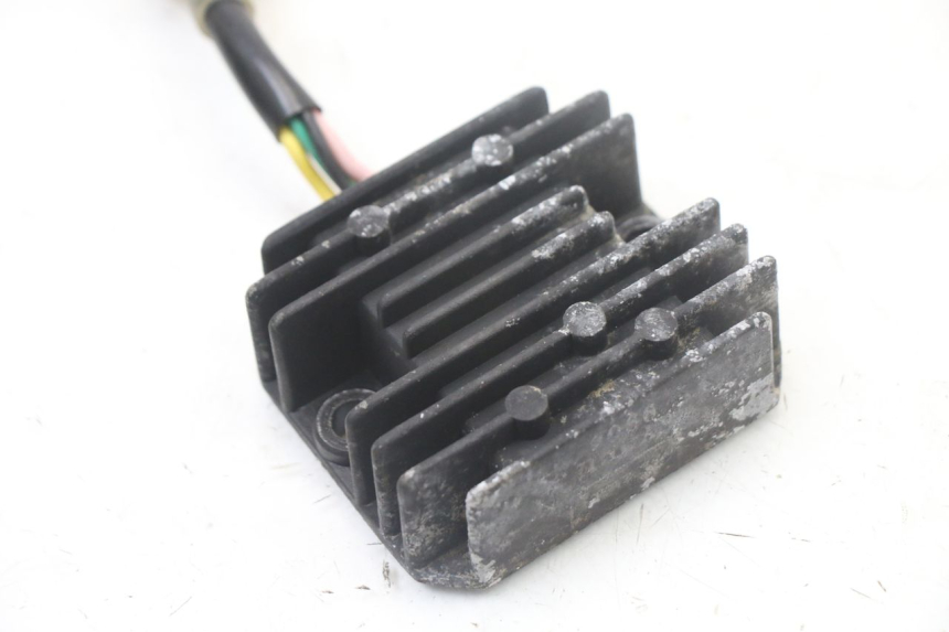 photo de REGOLATORE KYMCO STRYKER OFF ROAD 125 (1999 - 2005) - Zoom sullo stato d'uso