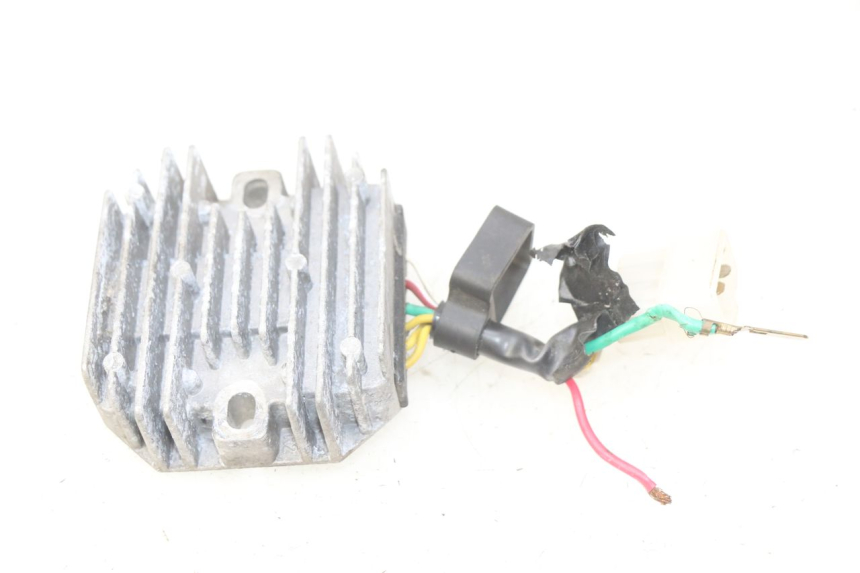 photo de REGOLATORE DI CARICA PIAGGIO LIBERTY IGET 4T 50 (2015 - 2020) - Vista principale