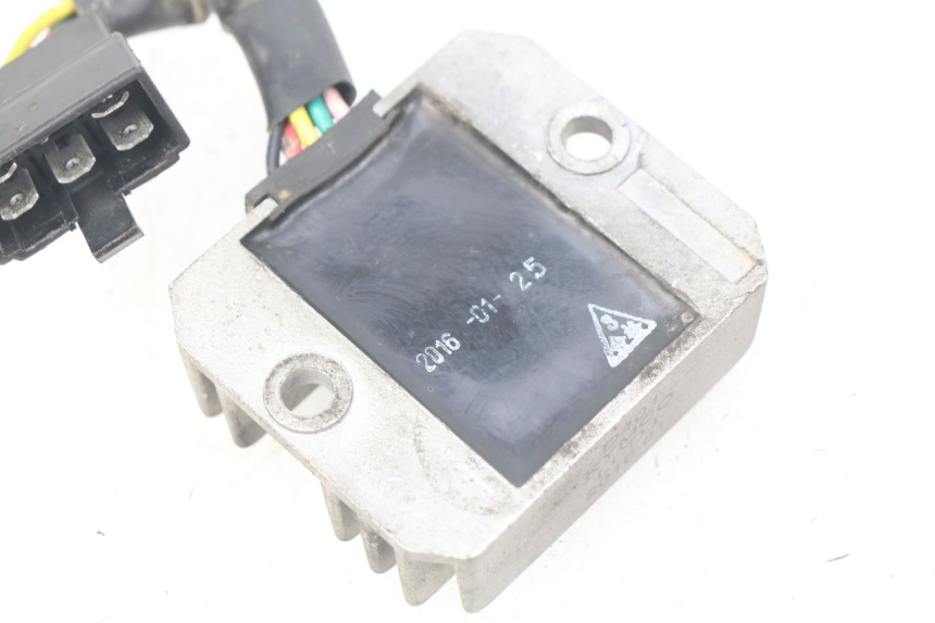 photo de Regolatore di carica KYMCO LIKE 2T 50 (2009 - 2018) - Dettaglio del componente