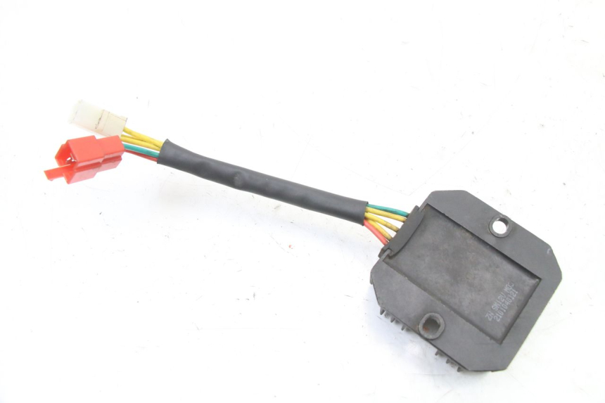 photo de REGOLATORE LONGJIA SHARPY 125 (2020 - 2024) - Zoom sullo stato d'uso