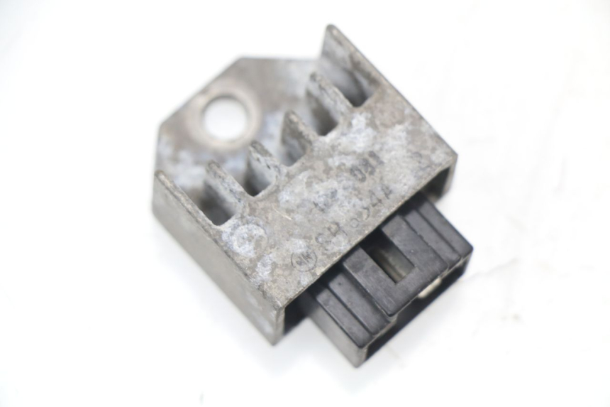 photo de REGOLATORE DI CARICA PEUGEOT LUDIX 50 (2005 - 2007) - Vista principale