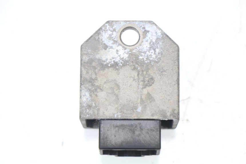 photo de REGOLATORE DI CARICA PEUGEOT LUDIX 50 (2005 - 2007) - Dettaglio del componente
