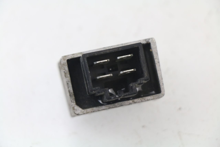photo de REGOLATORE DI CARICA PEUGEOT LUDIX 50 (2008 - 2017) - Dettaglio del componente