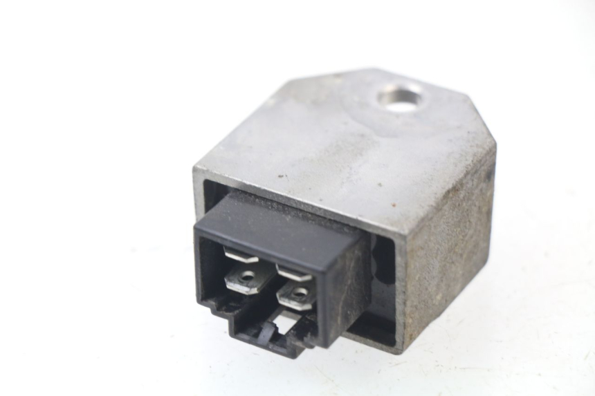 photo de REGOLATORE DI CARICA PEUGEOT LUDIX 50 (2005 - 2007) - Altra angolazione