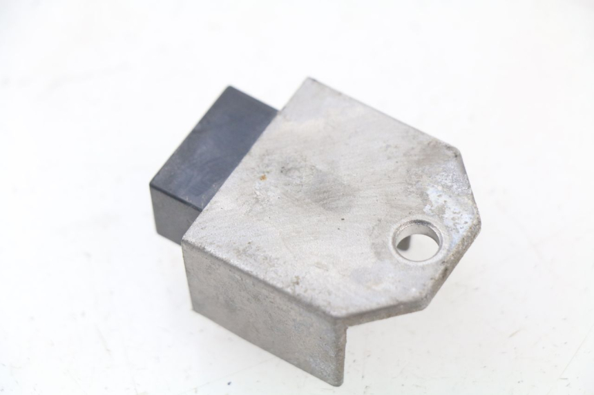 photo de REGOLATORE DI CARICA PEUGEOT LUDIX 50 (2008 - 2017) - Dettaglio del componente