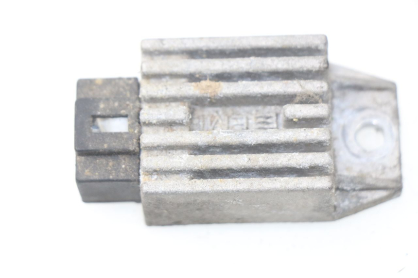 photo de REGOLATORE DI CARICA PEUGEOT LUDIX 50 (2008 - 2017) - Vista principale